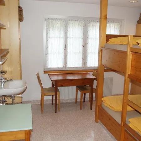 Vandrarhem Touristenheim Bergfreude Leukerbad