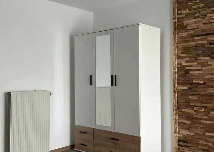 Touristenheim Bergfreude אכסניה לויקרבאד