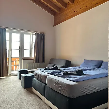 Touristenheim Bergfreude بيت شباب لوكباد