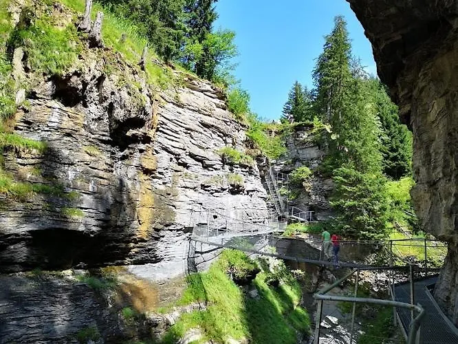Touristenheim Bergfreude Vandrerhjem Leukerbad